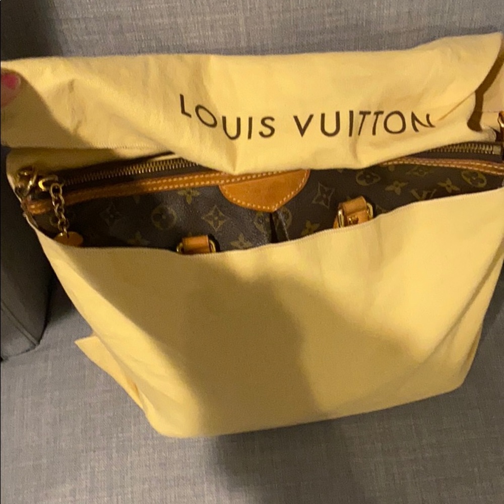 **NEW** Photos 💯 authentic Louis Vuitton Palermo - Picture 6 of 16